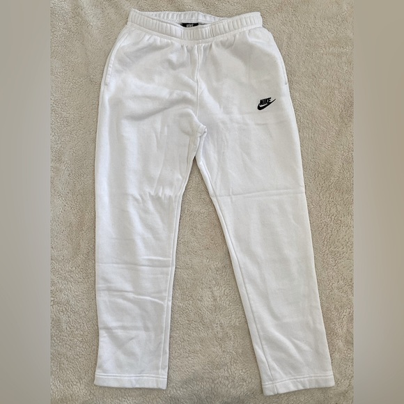 Nike Other - Nike Sportswear Club Fleece Sweatpants